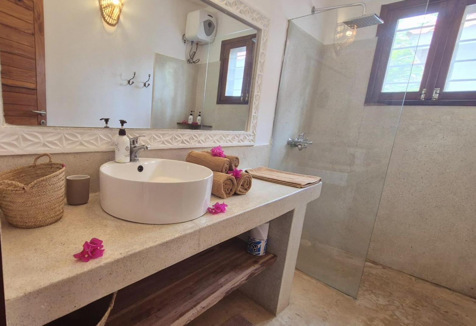 Moyo Apartment Pwani Mchangani Dış mekan fotoğraf